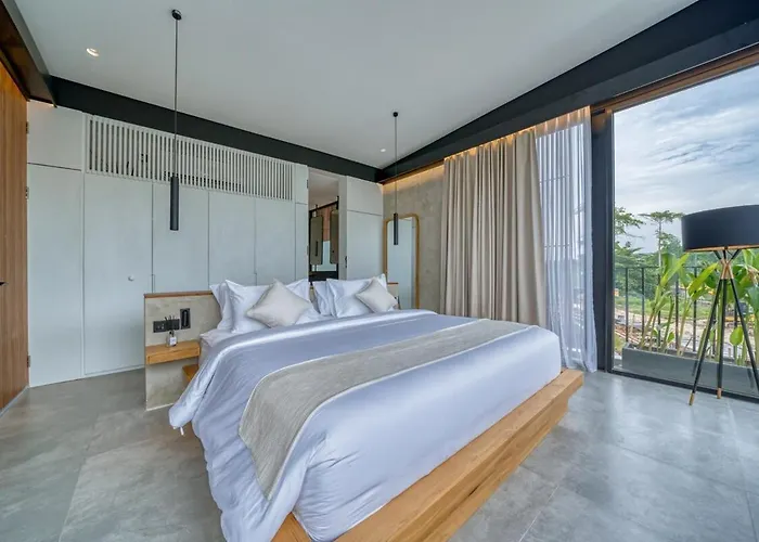 Luxury Industrial-style 2br Kirma Near The